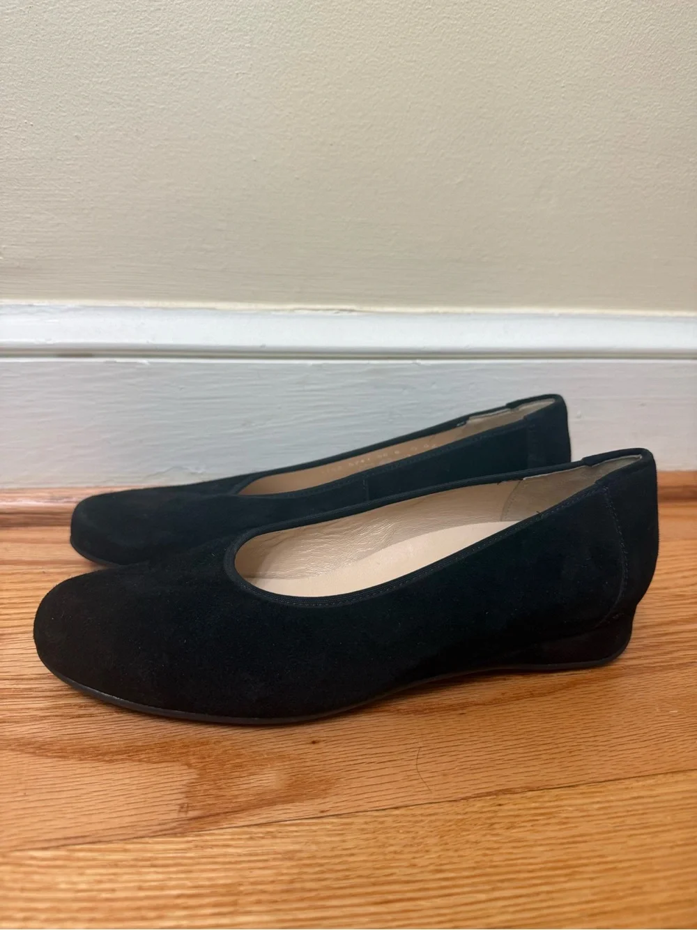 8.5G European Luxury Comfort Wide Width Black Suede Wedge Flat Support Orthotic